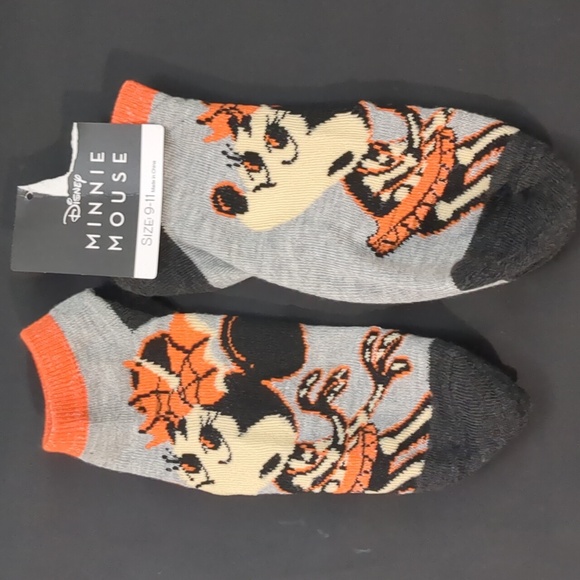 NNWT Minnie mouse Halloween no show sock - Picture 1 of 1